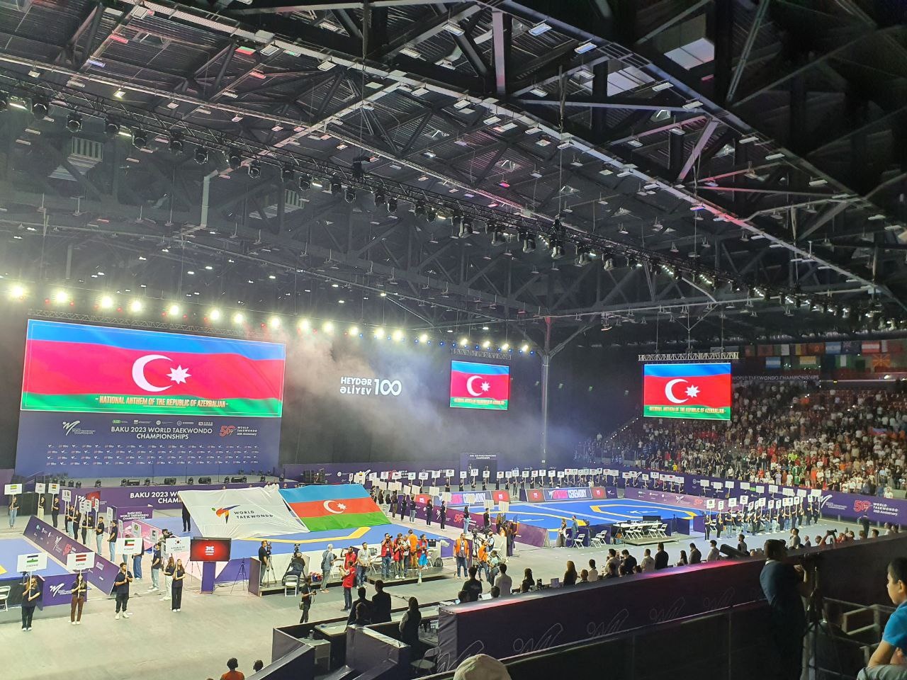 Delegación colombiana participó en el XXVI Campeonato Mundial de Taekwondo en Azerbaiyán.